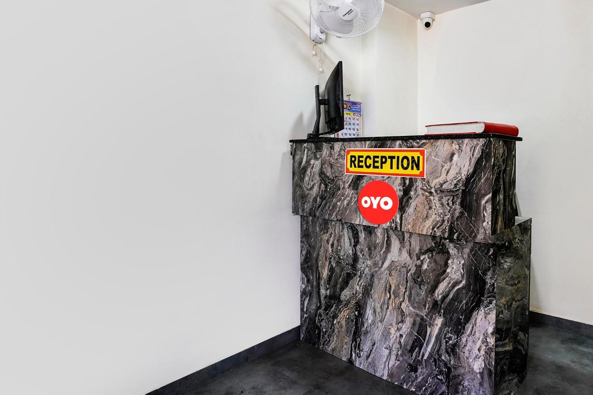 Hotel O Ashwi Navi Mumbai Esterno foto