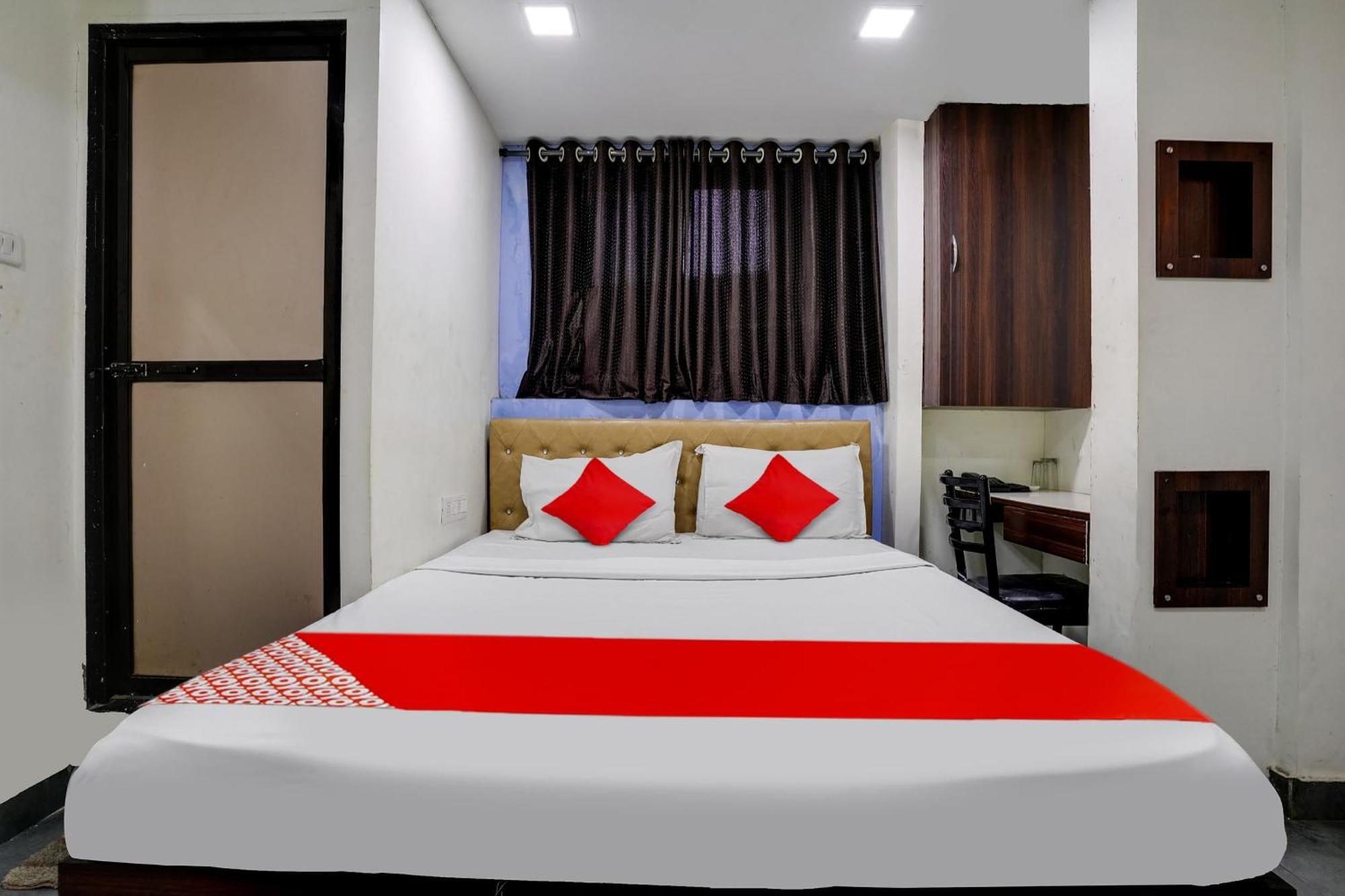 Hotel O Ashwi Navi Mumbai Esterno foto